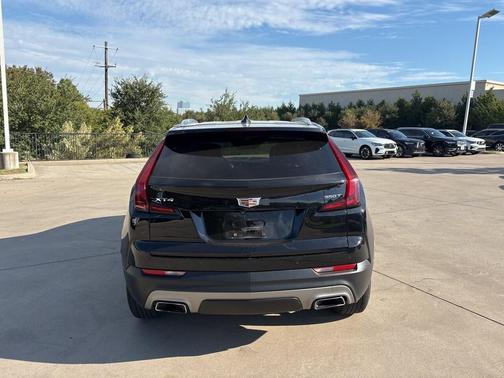 2020 Cadillac XT4 Premium Luxury