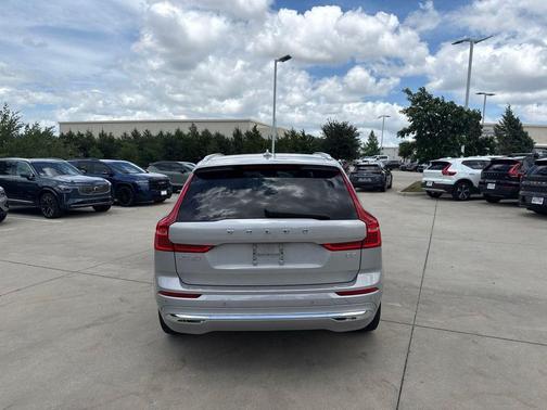 Silver 2023 Volvo XC60 B5 Plus Bright Theme