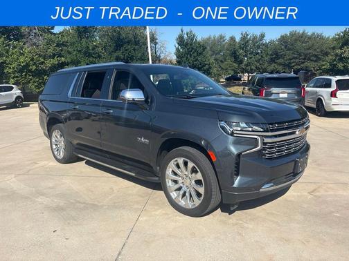 Shadow Gray Metallic 2021 Chevrolet Suburban Premier