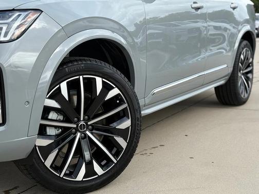 Vapour Grey 2026 Volvo XC90 B6 Ultra 7-Seater