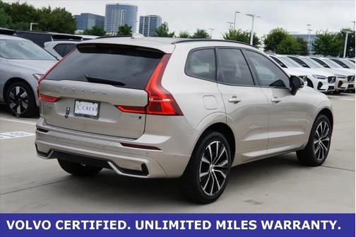 2025 Volvo XC60 B5 Plus