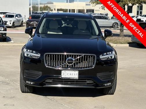 2020 Volvo XC90 T6 Momentum