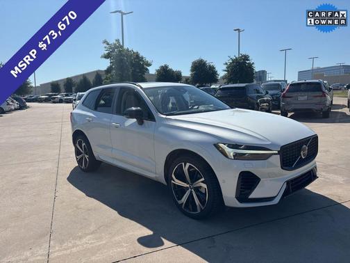 Crystal White Metallic 2024 Volvo XC60 Recharge Plug-In Hybrid Ultimate