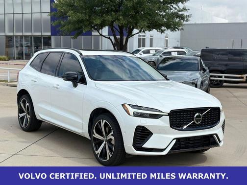 Crystal White Metallic 2024 Volvo XC60 Recharge Plug-In Hybrid Ultimate