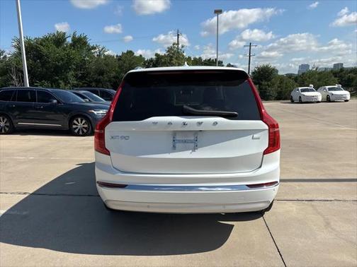 2022 Volvo XC90 Recharge Plug-In Hybrid T8 Inscription 6 Passenger