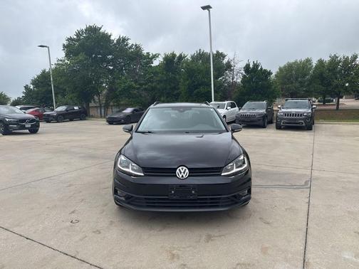 2019 Volkswagen Golf SportWagen TSI SE