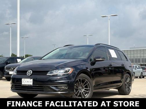 Deep Black 2019 Volkswagen Golf SportWagen TSI SE