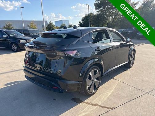 Black Diamond Pearl 2023 Nissan ARIYA Platinum+ e-4orce