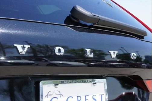 2022 Volvo XC60 B6 Inscription