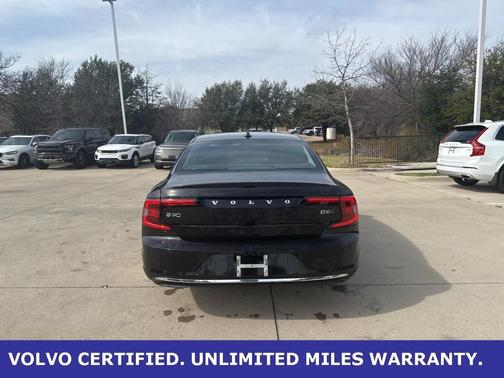 2023 Volvo S90 B6 Plus