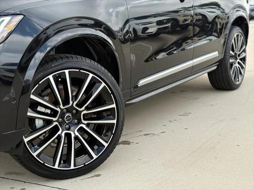 2026 Volvo XC90 B5 Plus 7-Seater