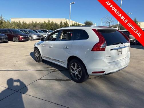 2014 Volvo XC60 T6 R-Design Premier Plus