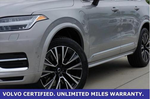 2025 Volvo XC90 Plug-In Hybrid T8 Plus 7-Seater