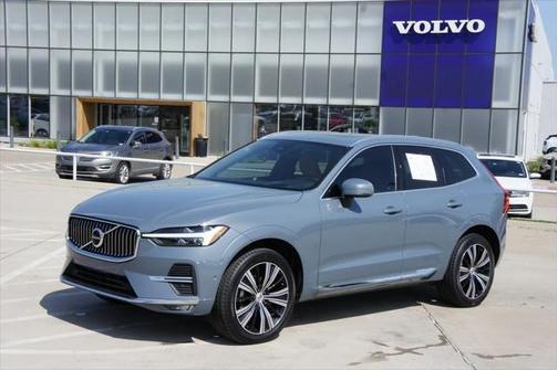 2022 Volvo XC60 B5 Inscription