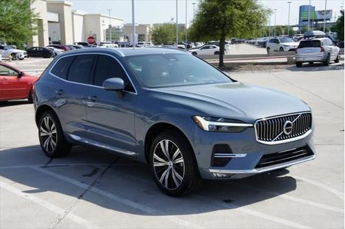 2022 Volvo XC60 B5 Inscription