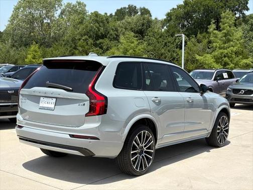 2026 Volvo XC90 B6 Ultra Dark Theme 7-Seater