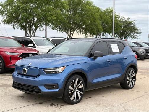 2021 Volvo XC40 Recharge Pure Electric P8