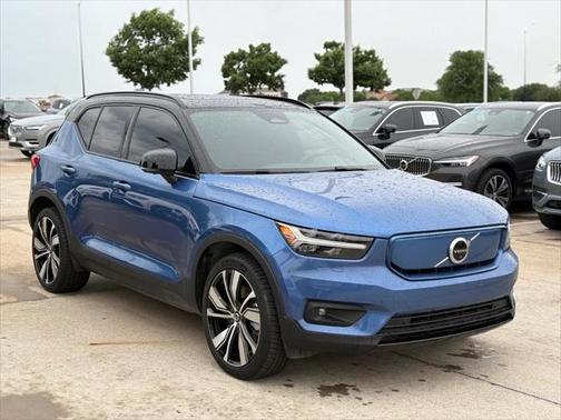 2021 Volvo XC40 Recharge Pure Electric P8