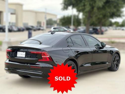 Onyx Black Metallic 2023 Volvo S60 B5 Plus Black Edition
