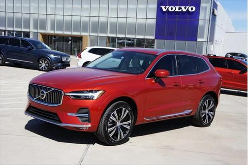 2022 Volvo XC60 B6 Inscription