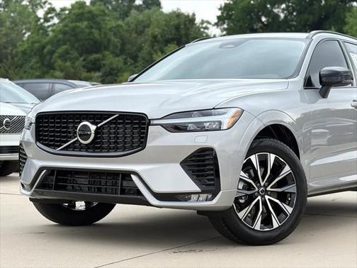 2025 Volvo XC60 B5 Core