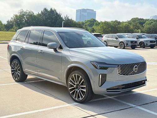 Vapour Grey 2026 Volvo XC90 B6 Plus 7-Seater