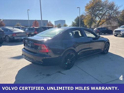 2023 Volvo S60 Recharge Plug-In Hybrid Ultimate