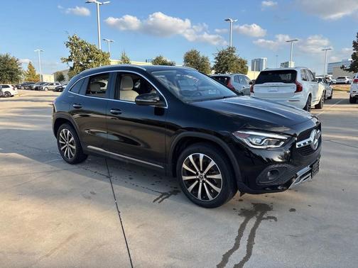 2022 Mercedes-Benz GLA 250 Base