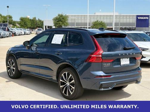Denim Blue Metallic 2024 Volvo XC60 B5 Plus Dark Theme
