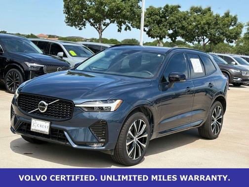 Denim Blue Metallic 2024 Volvo XC60 B5 Plus Dark Theme