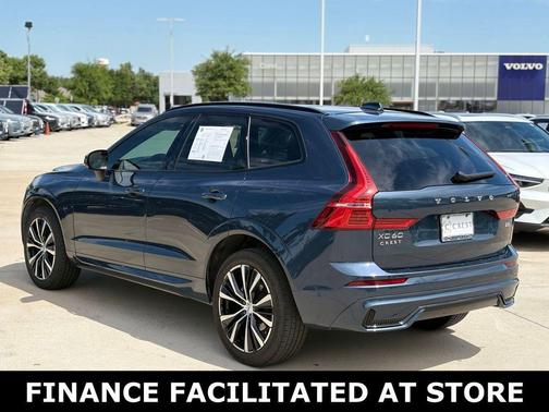 Denim Blue Metallic 2024 Volvo XC60 B5 Plus Dark Theme