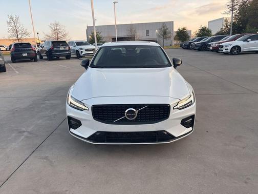 White 2025 Volvo S60 B5 Plus