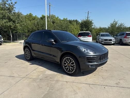 2017 Porsche Macan S