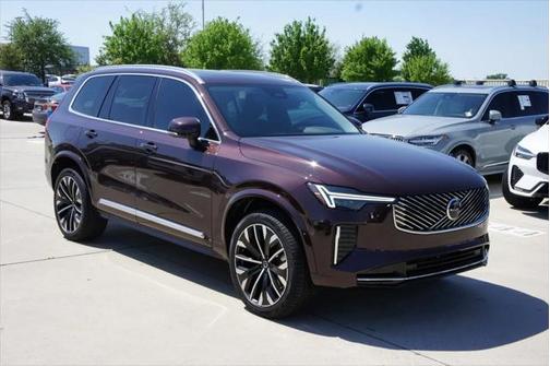 2025 Volvo XC90 B6 (2025.5) Core