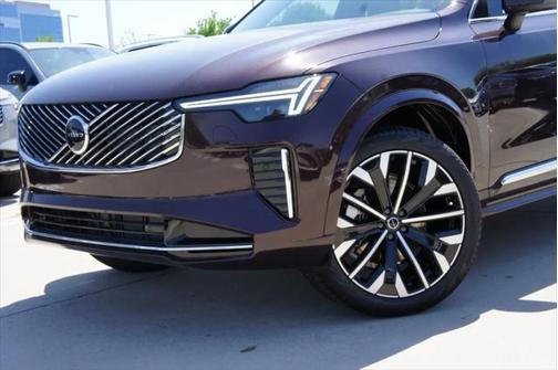 2025 Volvo XC90 B6 (2025.5) Core