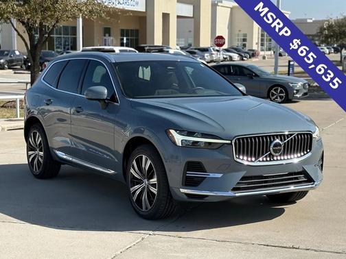 2023 Volvo XC60 Recharge Plug-In Hybrid T8 Plus Bright Theme