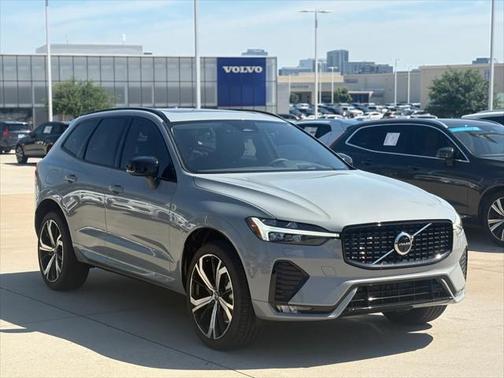 2025 Volvo XC60 B5 Ultra
