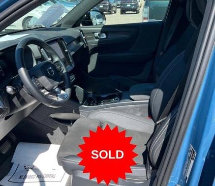 Fjord Blue Metallic 2023 Volvo XC40 Recharge Pure Electric Ultimate