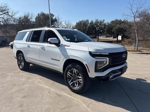 2025 Chevrolet Suburban Z71