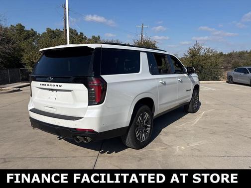 2025 Chevrolet Suburban Z71