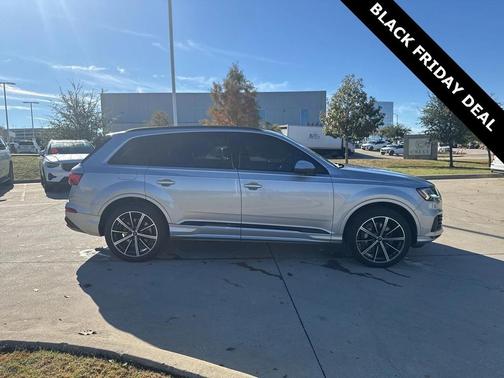 2020 Audi Q7 55 Premium Plus