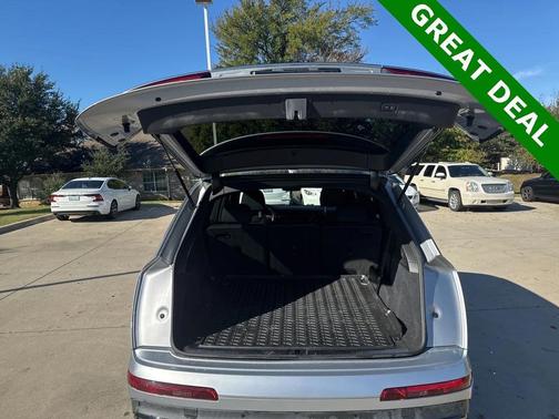 2020 Audi Q7 55 Premium Plus