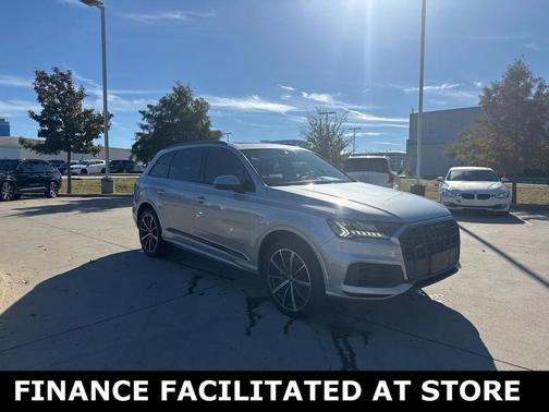2020 Audi Q7 55 Premium Plus