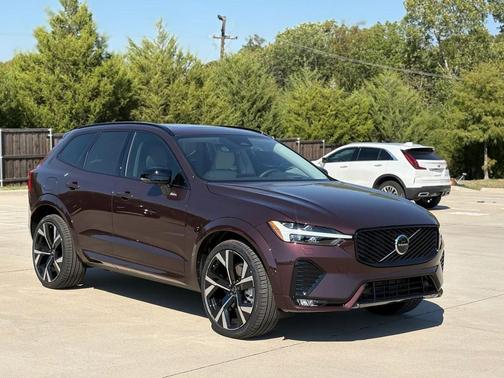 2026 Volvo XC60 B5 Ultra