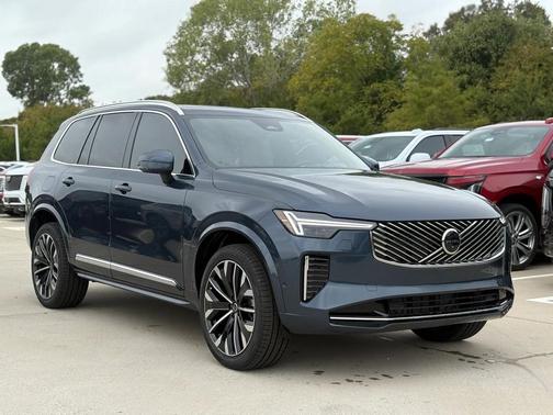 2026 Volvo XC90 B6 Ultra 7-Seater