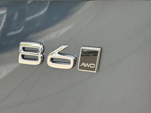 2026 Volvo XC90 B6 Ultra 7-Seater