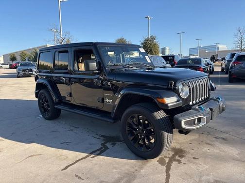 2023 Jeep Wrangler Sahara 4xe