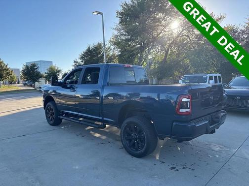 2024 RAM 2500 Big Horn Night Edition Level 2 Equipment