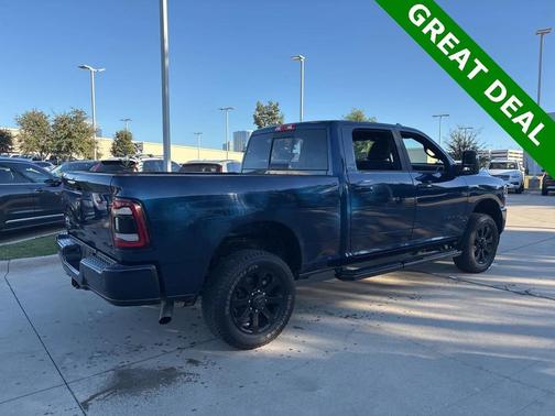 2024 RAM 2500 Big Horn Night Edition Level 2 Equipment