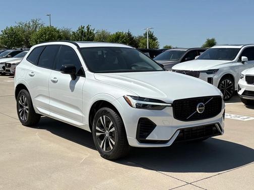 2025 Volvo XC60 Plug-In Hybrid T8 Core